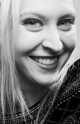 Mathilde, 26